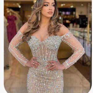 Heavy Champagne Mermaid Tulle Prom Dress Long Sleeve Sweetheart Strapless Dress